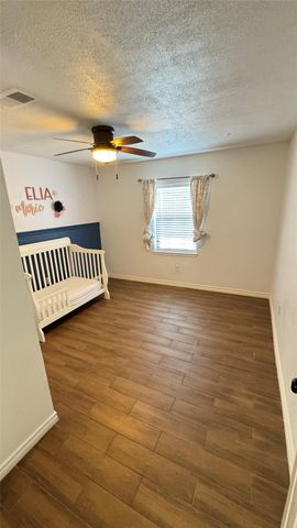 221 Hyta Street, Houston, TX 77018