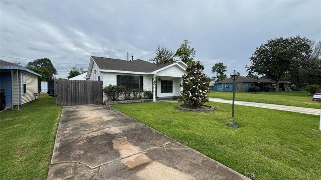 221 Hyta Street, Houston, TX 77018