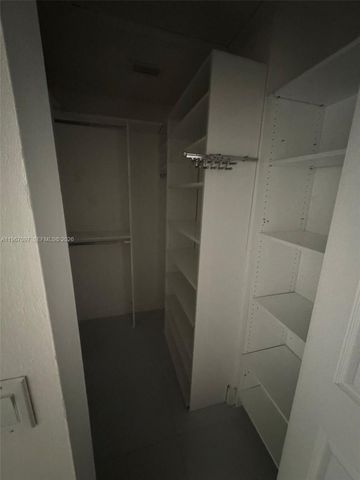 9863 Three Lakes Cir, Boca Raton, FL 33428