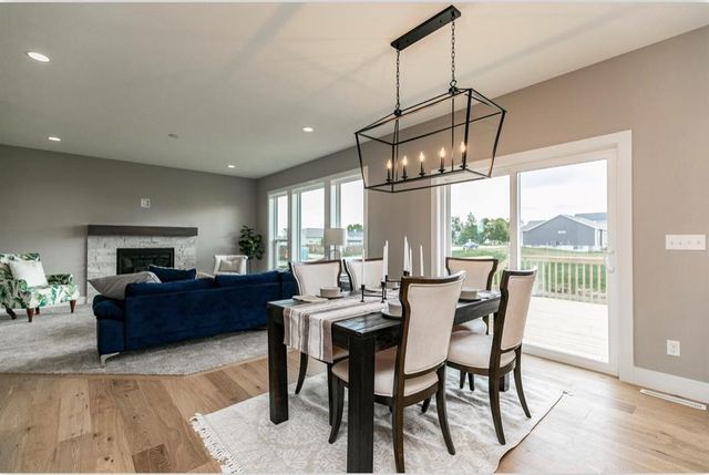 509 Grey Slate Drive SW, Cedar Rapids, IA 52404