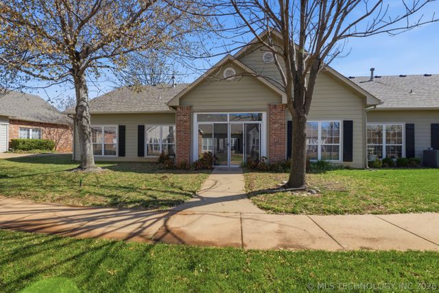 10110 S 94th East Place, Tulsa, OK 74133