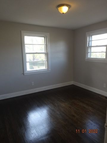 2920 Ironwood Dr, Nashville, TN 37214