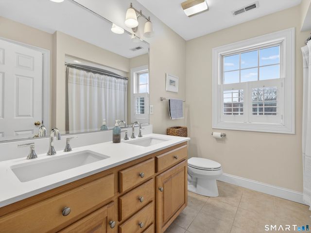 17 Salem Hollow Lane, Salem, CT 06420