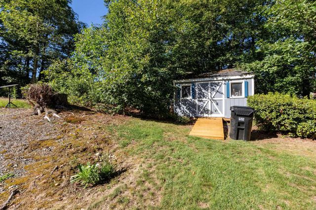 10 Lund Drive, Hudson, NH 03051