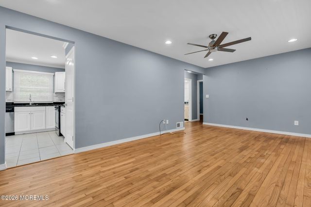593 Beach Plum Road, Brick, NJ 08723