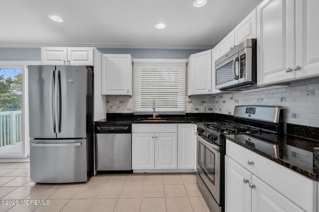 593 Beach Plum Road, Brick, NJ 08723