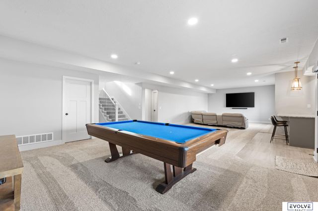 18128 Gretchen Avenue, Elkhorn, NE 68022