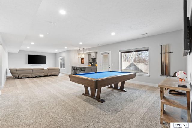 18128 Gretchen Avenue, Elkhorn, NE 68022