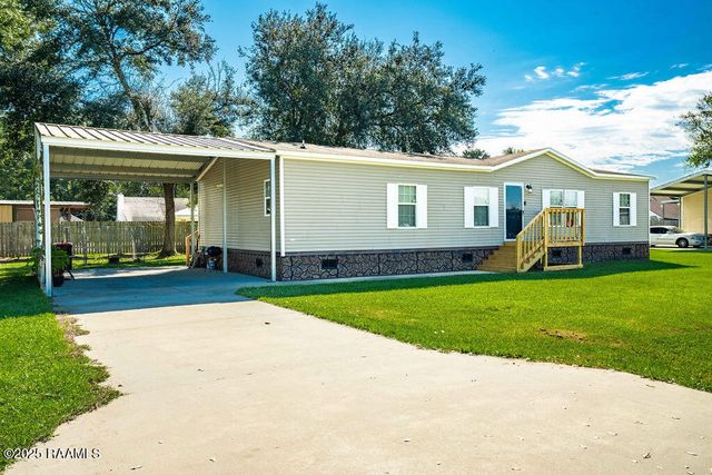 106 Dunaway Street, Carencro, LA 70520