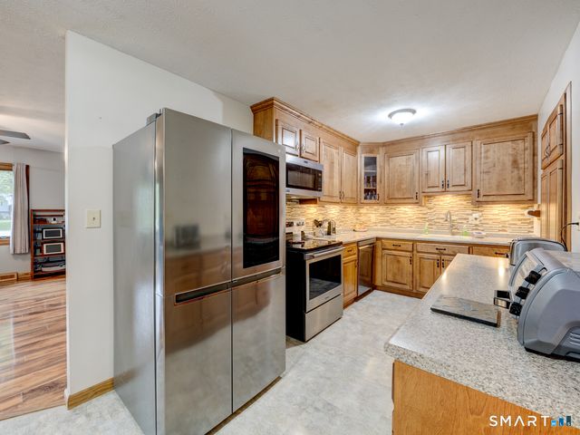 403 Hitchcock Road, Southington, CT 06489