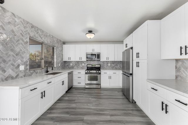 5212 S 55TH Avenue, Laveen, AZ 85339