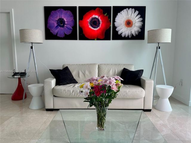 950 BRICKELL BAY DR 4708, Miami, FL 33131