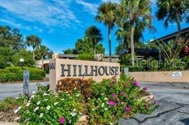 601 W OLD US HIGHWAY 441 8B, Mount Dora, FL 32757