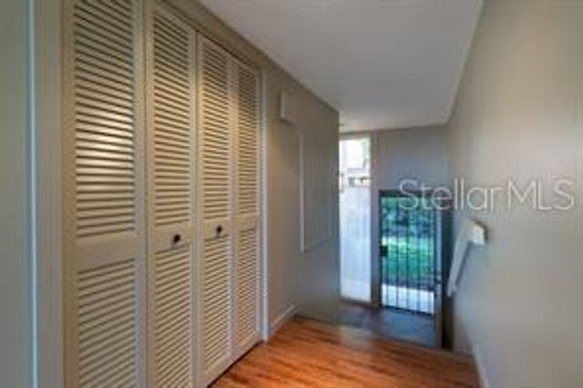 601 W OLD US HIGHWAY 441 8B, Mount Dora, FL 32757