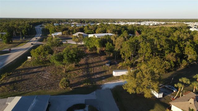 12354 SW CO ROAD 769, Lake Suzy, FL 34269
