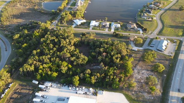 12354 SW CO ROAD 769, Lake Suzy, FL 34269