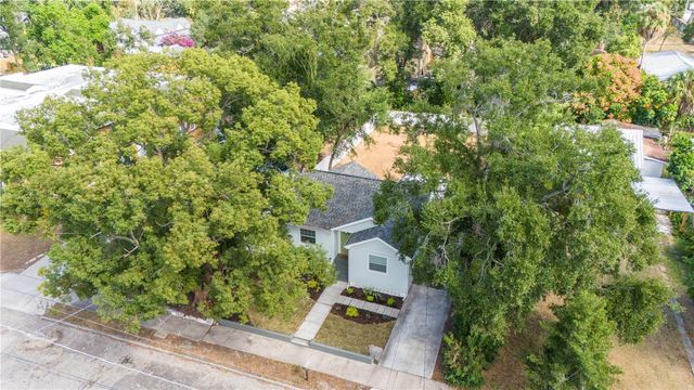 4009 N SEMINOLE AVENUE, Tampa, FL 33603