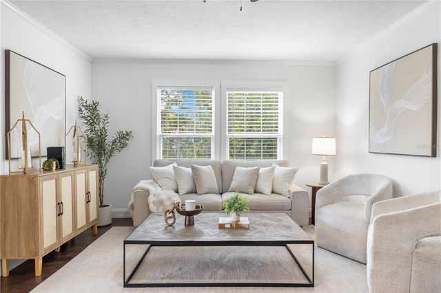 4009 N SEMINOLE AVENUE, Tampa, FL 33603