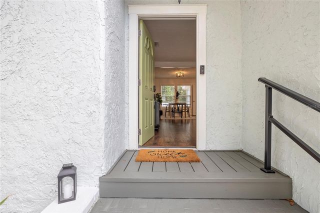 4009 N SEMINOLE AVENUE, Tampa, FL 33603