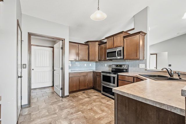 3219 N Emerson St, Derby, KS 67037