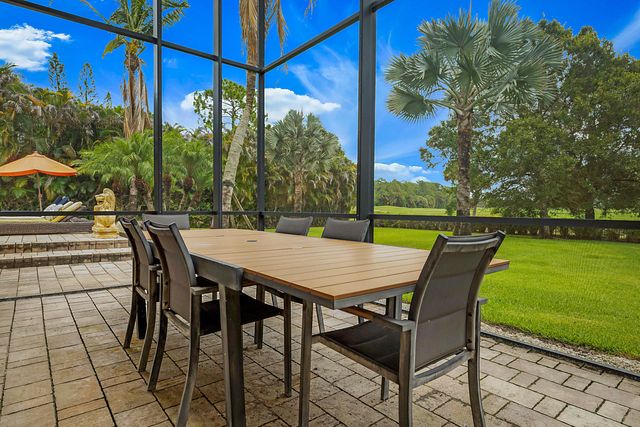 18337 SE Old Trail Drive W, Jupiter, FL 33478