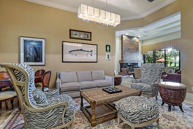 18337 SE Old Trail Drive W, Jupiter, FL 33478