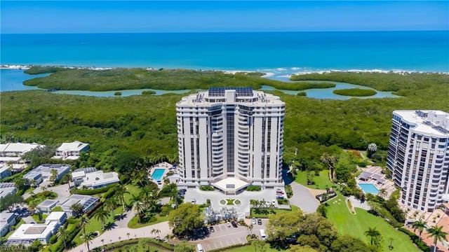 6001 Pelican Bay BLVD 204, Naples, FL 34108
