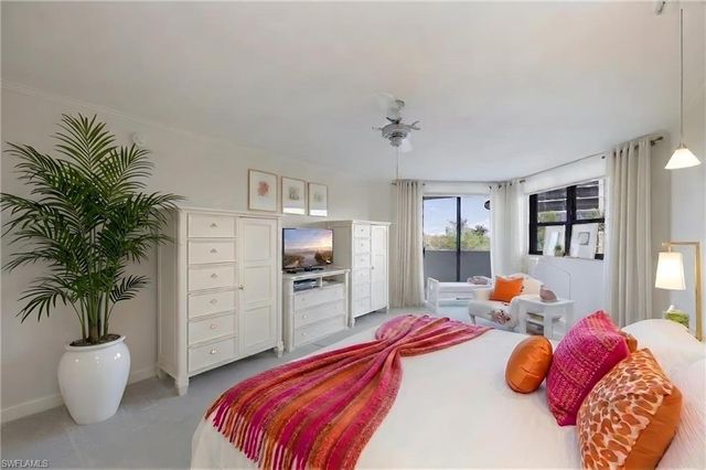 6001 Pelican Bay BLVD 204, Naples, FL 34108