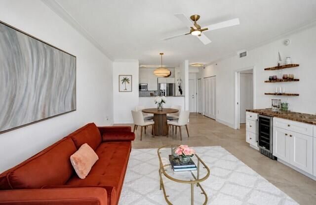616 Clearwater Park Road 1107, West Palm Beach, FL 33401