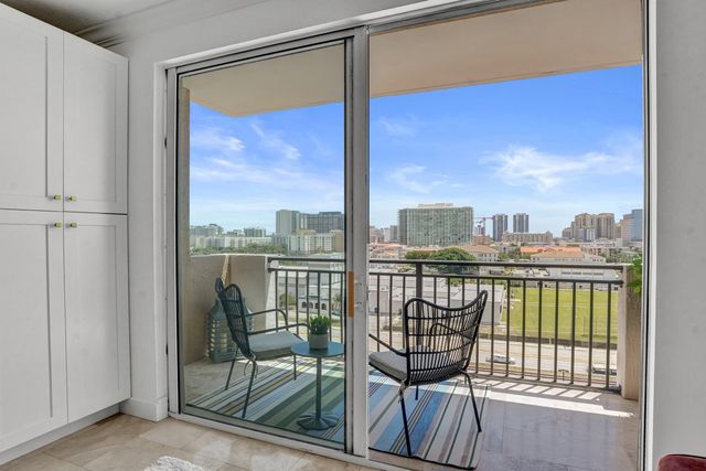 616 Clearwater Park Road 1107, West Palm Beach, FL 33401