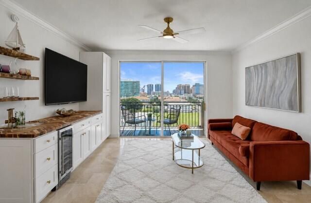 616 Clearwater Park Road 1107, West Palm Beach, FL 33401