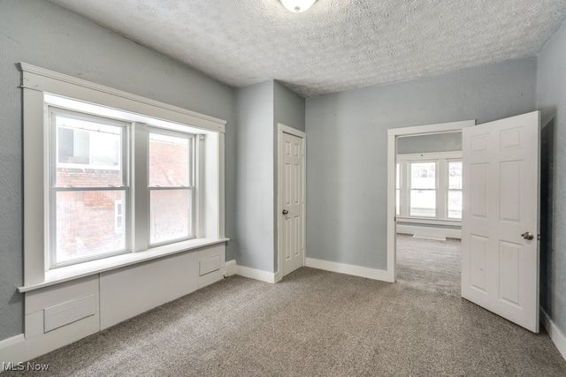 2100 12th Street SW, Akron, OH 44314