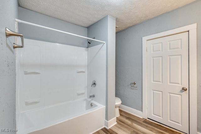 2100 12th Street SW, Akron, OH 44314