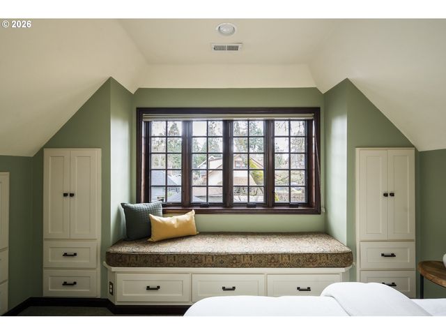 6038 Ne 29TH Ave, Portland, OR 97211