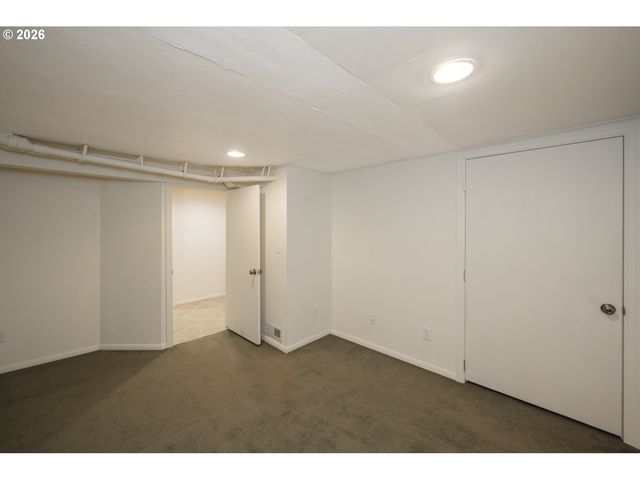 6038 Ne 29TH Ave, Portland, OR 97211