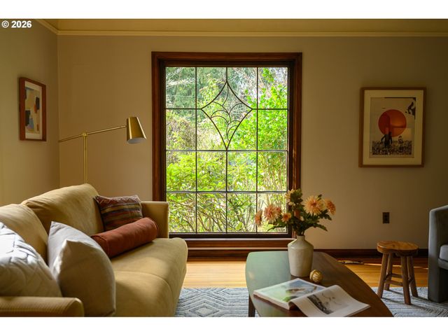 6038 Ne 29TH Ave, Portland, OR 97211