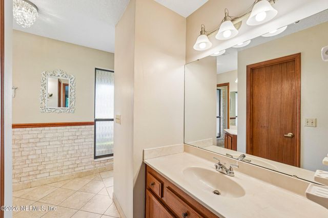 514 LOS PALMAS Drive, Fleming Island, FL 32003
