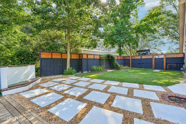 514 LOS PALMAS Drive, Fleming Island, FL 32003