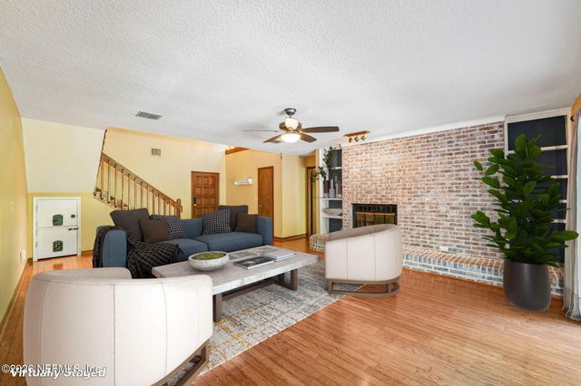 514 LOS PALMAS Drive, Fleming Island, FL 32003