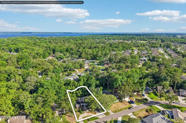 514 LOS PALMAS Drive, Fleming Island, FL 32003