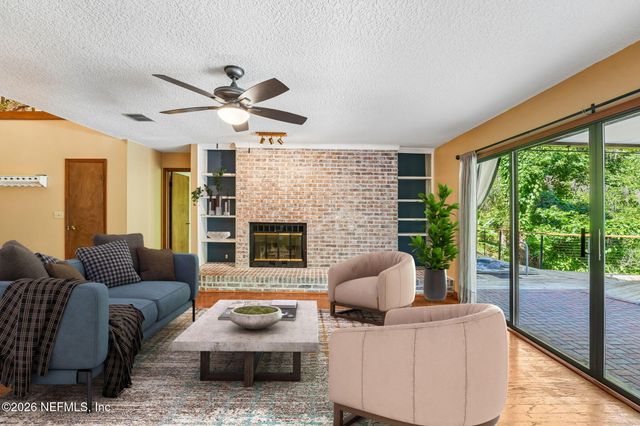 514 LOS PALMAS Drive, Fleming Island, FL 32003