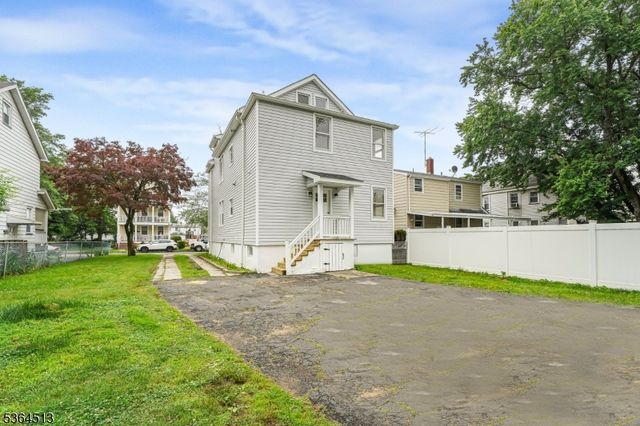125 Birch St, Bloomfield Twp., NJ 07003