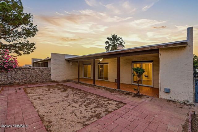 2960 Missouri Avenue, Las Cruces, NM 88011