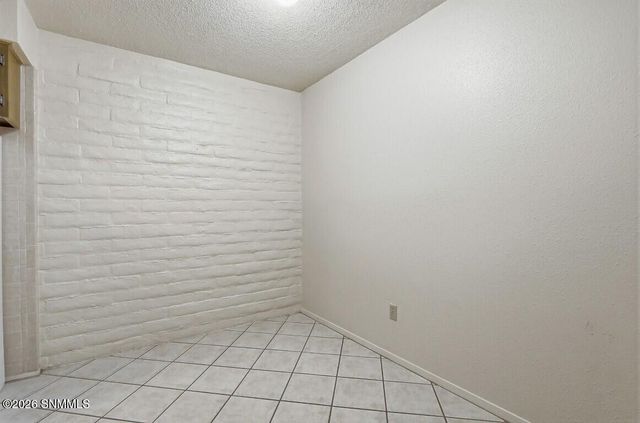 2960 Missouri Avenue, Las Cruces, NM 88011