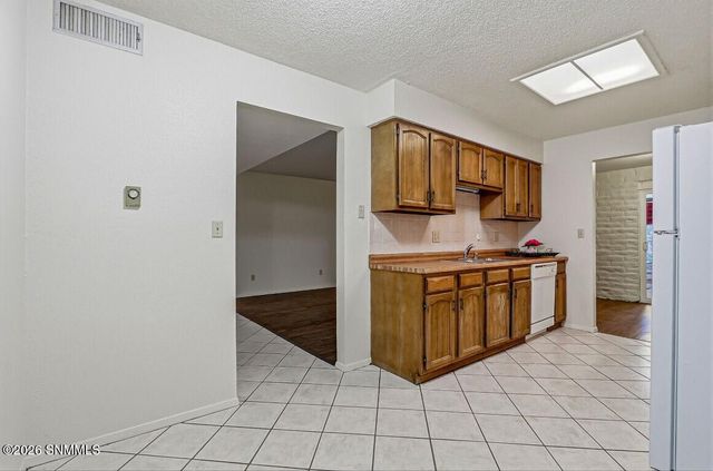 2960 Missouri Avenue, Las Cruces, NM 88011