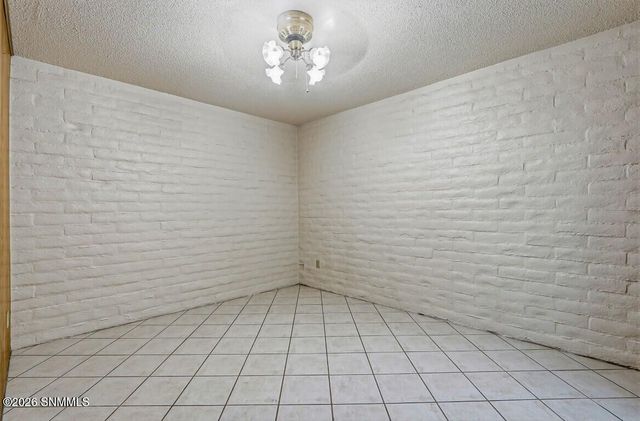 2960 Missouri Avenue, Las Cruces, NM 88011