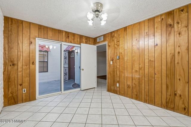 2960 Missouri Avenue, Las Cruces, NM 88011