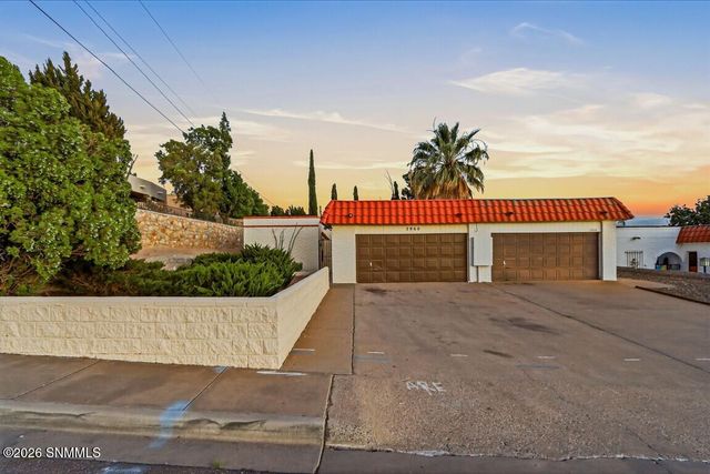 2960 Missouri Avenue, Las Cruces, NM 88011