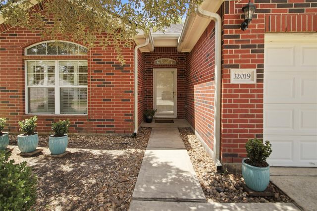 32019 Sue Lane, Pinehurst, TX 77362