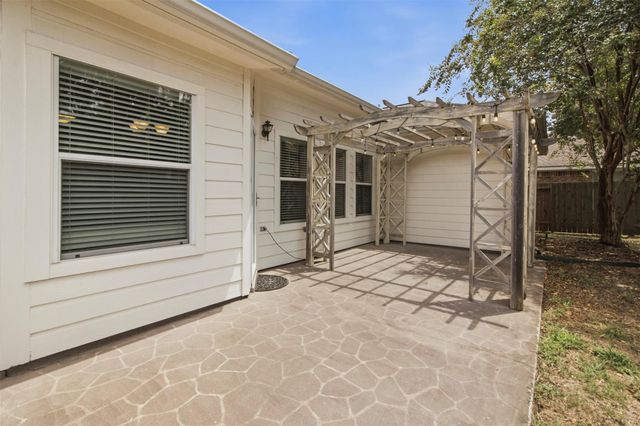 32019 Sue Lane, Pinehurst, TX 77362